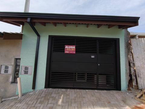 Casa para alugar em Atibaia, Vila Santa Helena, com 2 quartos, com 125 m²