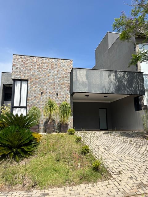 Casa para alugar em Bragança Paulista, Condomínio Residencial Euroville II, com 3 quartos