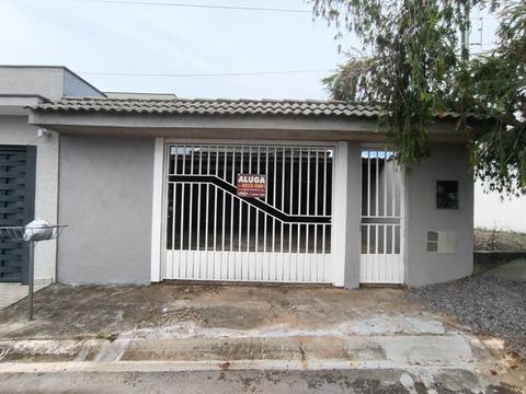 Casa para alugar em Bragança Paulista, Residencial Vino Barolo, com 2 quartos, com 90 m²