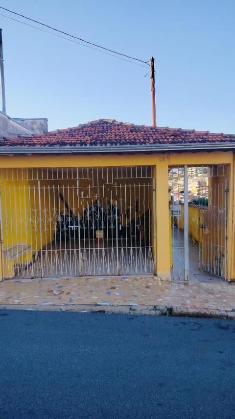 Casa à venda em Bragança Paulista, Vila Aparecida, com 4 quartos