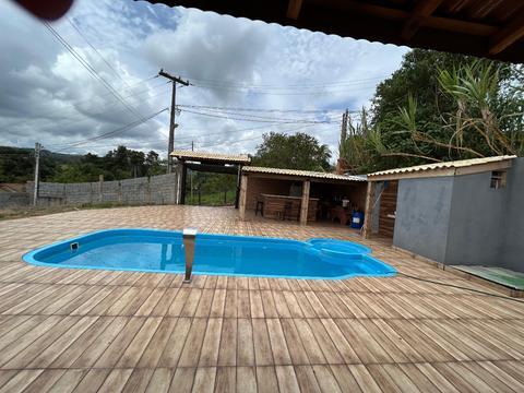 Chácara para alugar em Bragança Paulista, Araras dos Mori, com 3 quartos, com 1000 m²